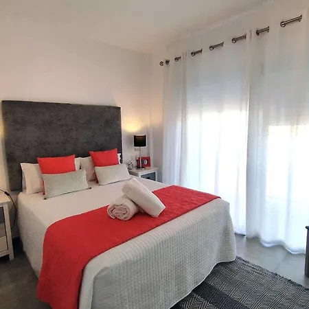 Apartamento El Encanto * Εστεπόνα